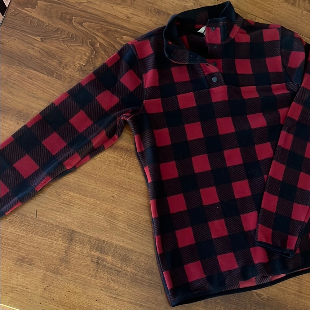 DULUTH TRADING Red and Black Plaid Pullover